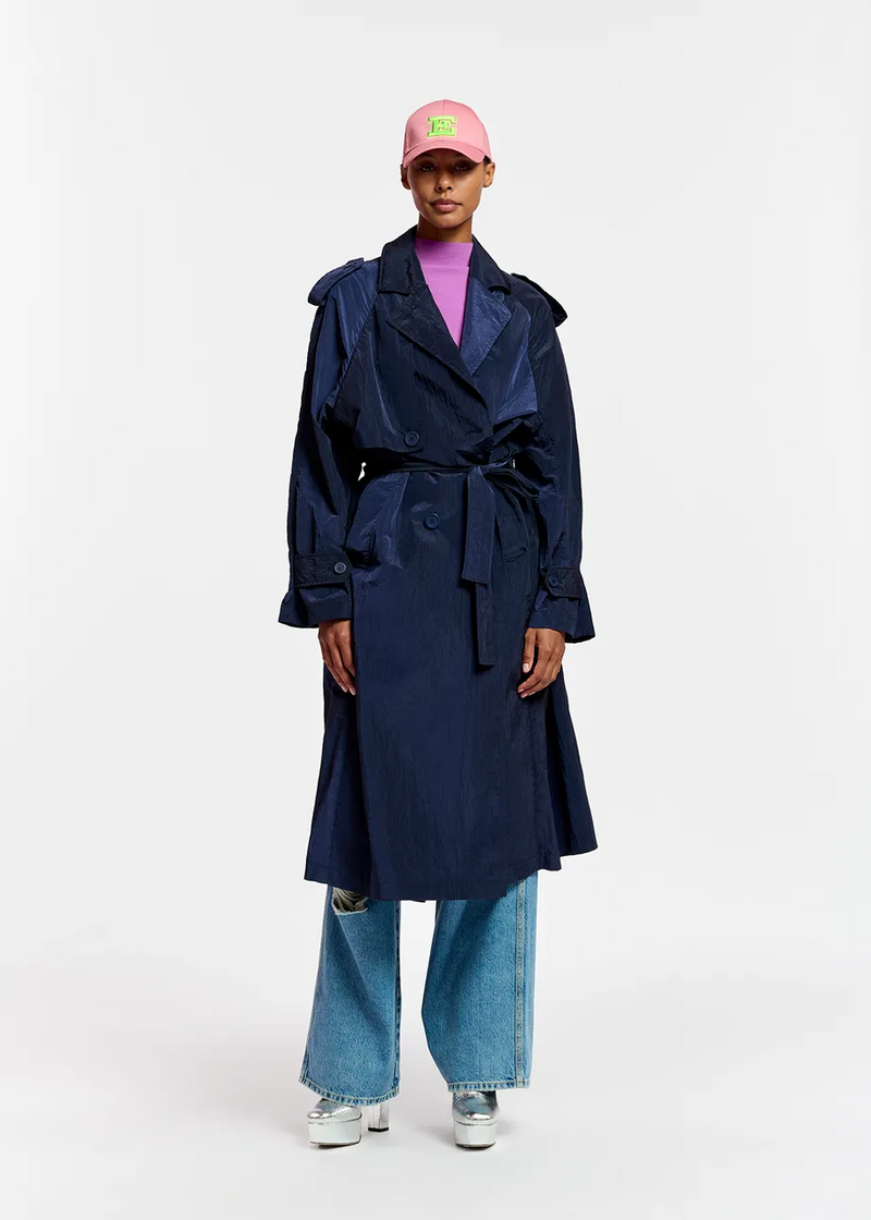 Fiddler Oversized Trenchcoat