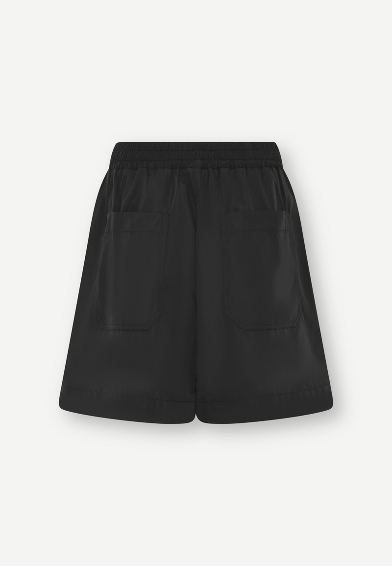 Alma Shorts